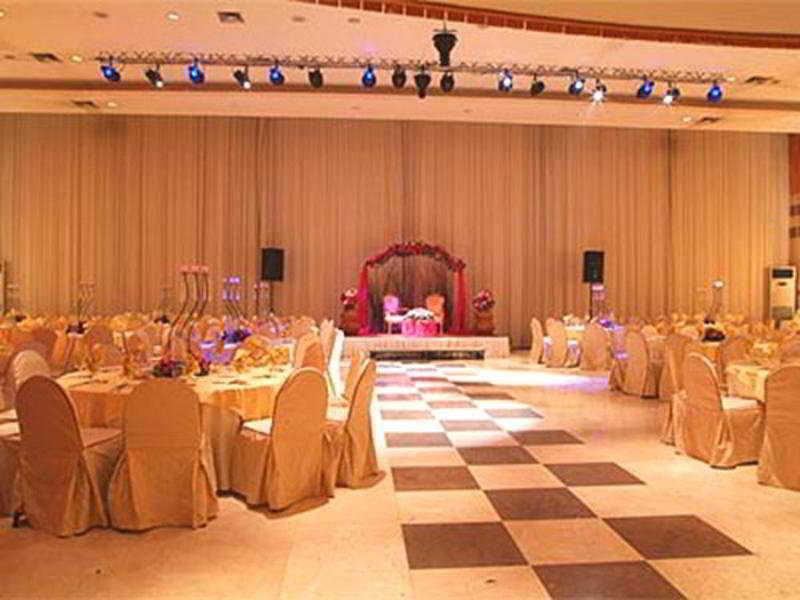Tripoli Quality Inn מראה חיצוני תמונה
